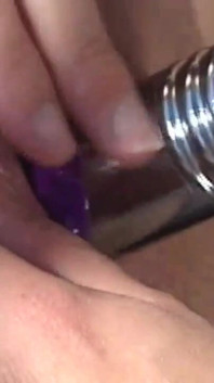 Julie night & mariah cherry lesbian lagi asik finger-bang