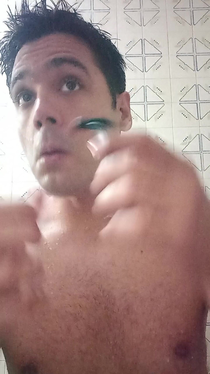 Guss: A Moreno Guy Alone in the Bathroom