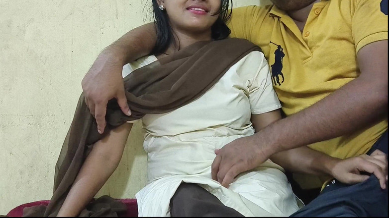 Mumbai Ashu: Vysokoškolačka měla sex se svou kamarádkou z vysoké školy