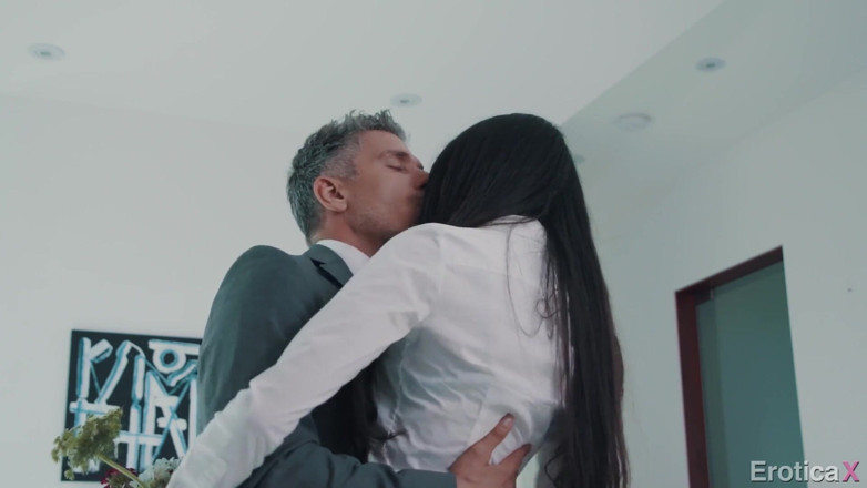 Erotica X: Sexy latina Eliza Ibarra passionate affair with boss - Eroticax