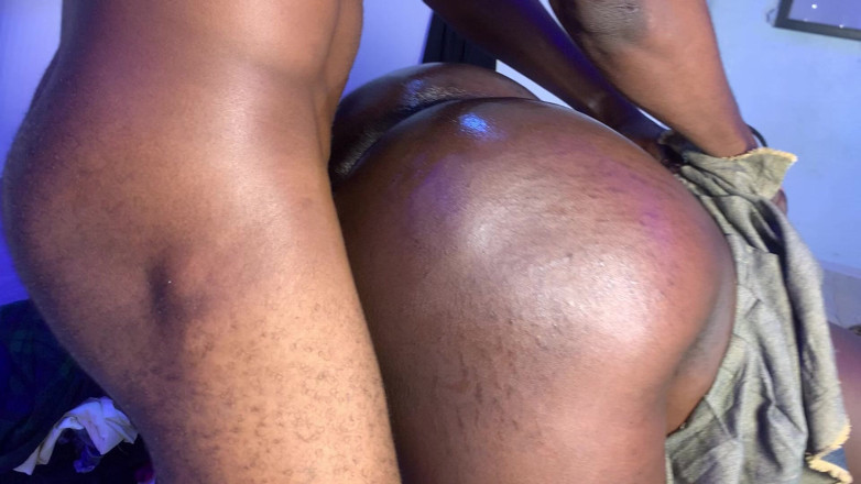 ITX_Kwin: I Can Make You Cum Handsome