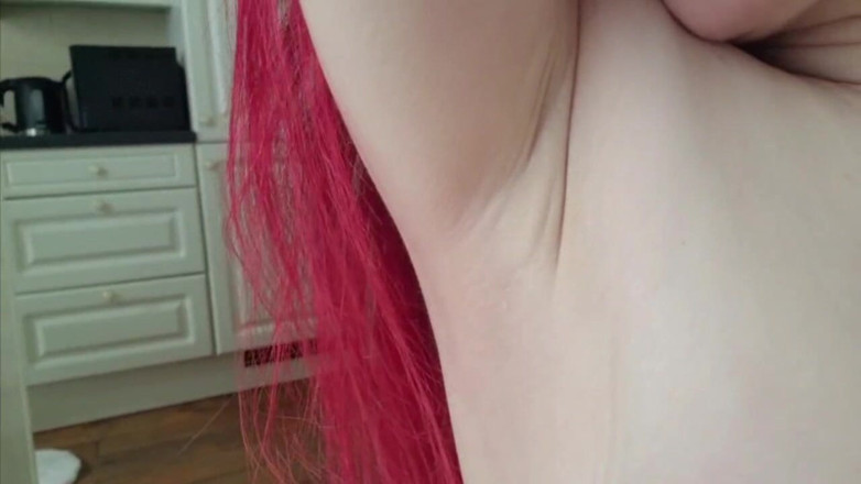 Mistressrola: A Message From the Sun and Licking for the Cuckold