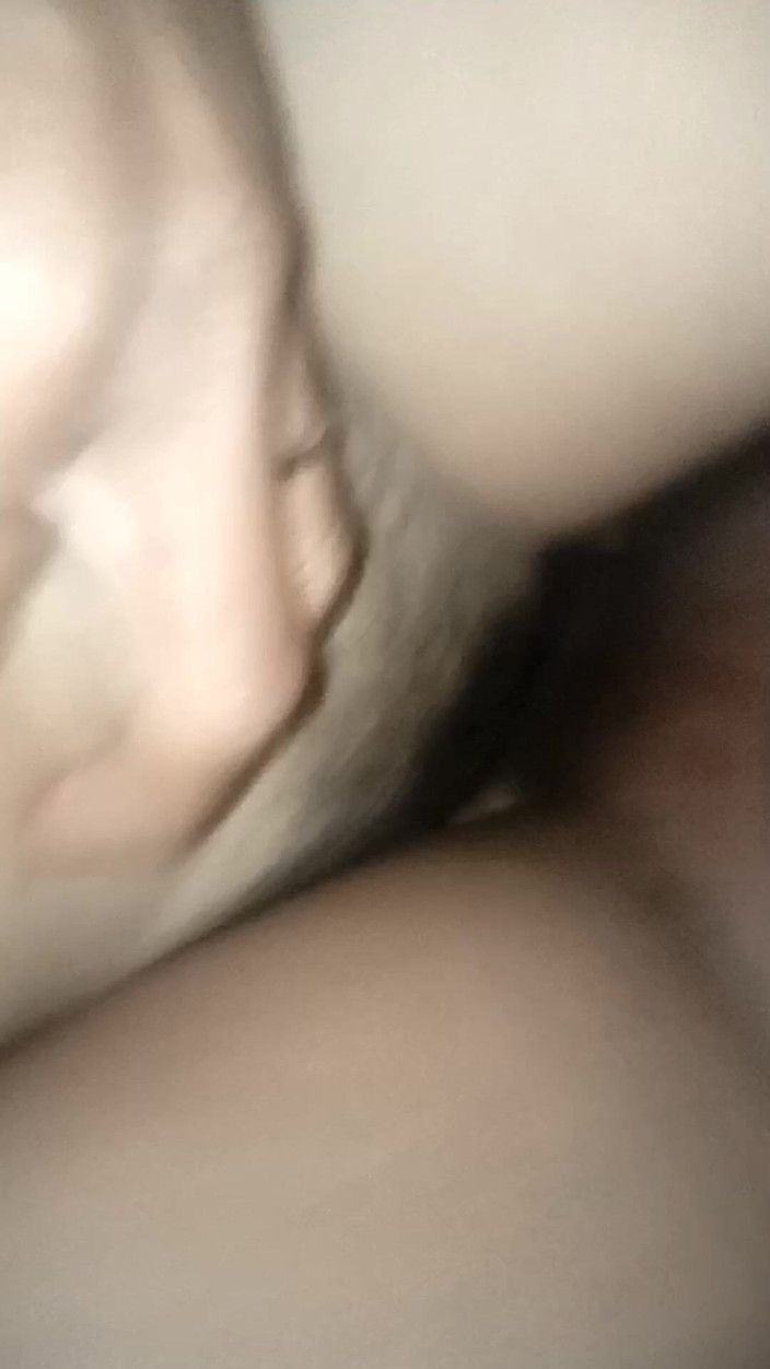 Jhon Hamster: Chicas de secundaria abiertas completamente