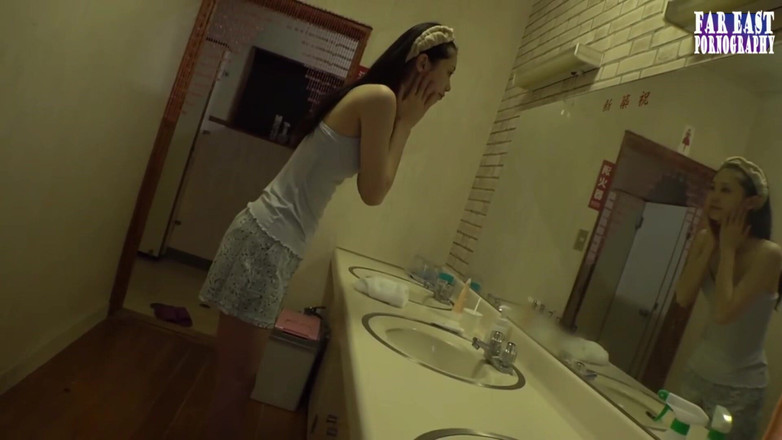 Far East pornography: 优雅的啪的夜晚，一个渴望的单身妈妈在开阔的天空下品尝温暖的第5集