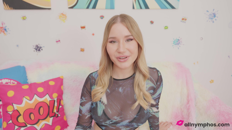 Allnymphos: Amalia Davis ama giocare con la sua figa