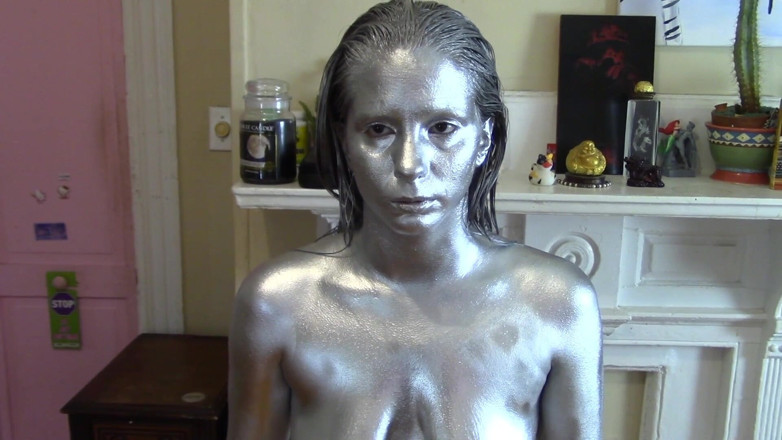 Quinn brooks: Fetish Turns to Real Life Freeze Doll
