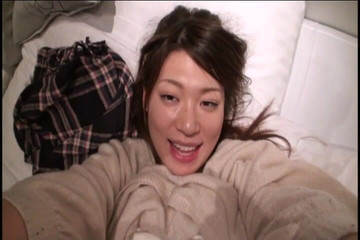 Strix: Marina - dalla pelle chiara ed ha un seno incredibilmente bello