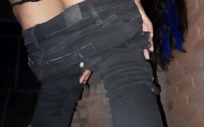 Karely Ruiz: After the Party, Young Girl Caught on the Street! He...