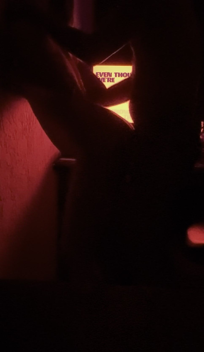 FleshyButt44: L'intenso sesso romanico nella stanza rossa porta alla sborrata dentro