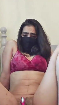Piedi si spoglia reggiseno pecorina figa dildo buco del culo letto vista amore