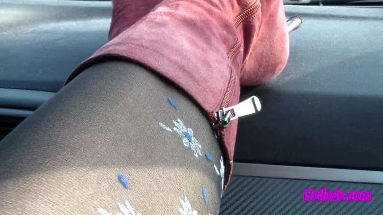 Nyllady: Im auto mit meinem ehemann spielen