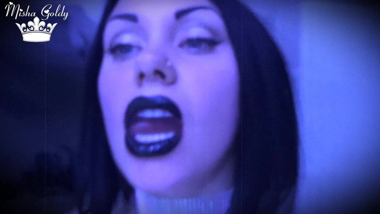 Goddess Misha Goldy: Glossy black lips