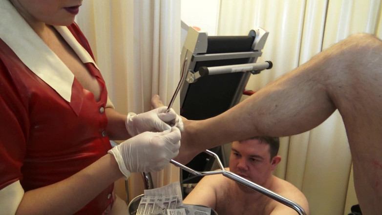 Femdom Austria: Hamba Casting! Ujian 8 latihan hamba perubatan bahagian 1. Rt dan Dapatkan...