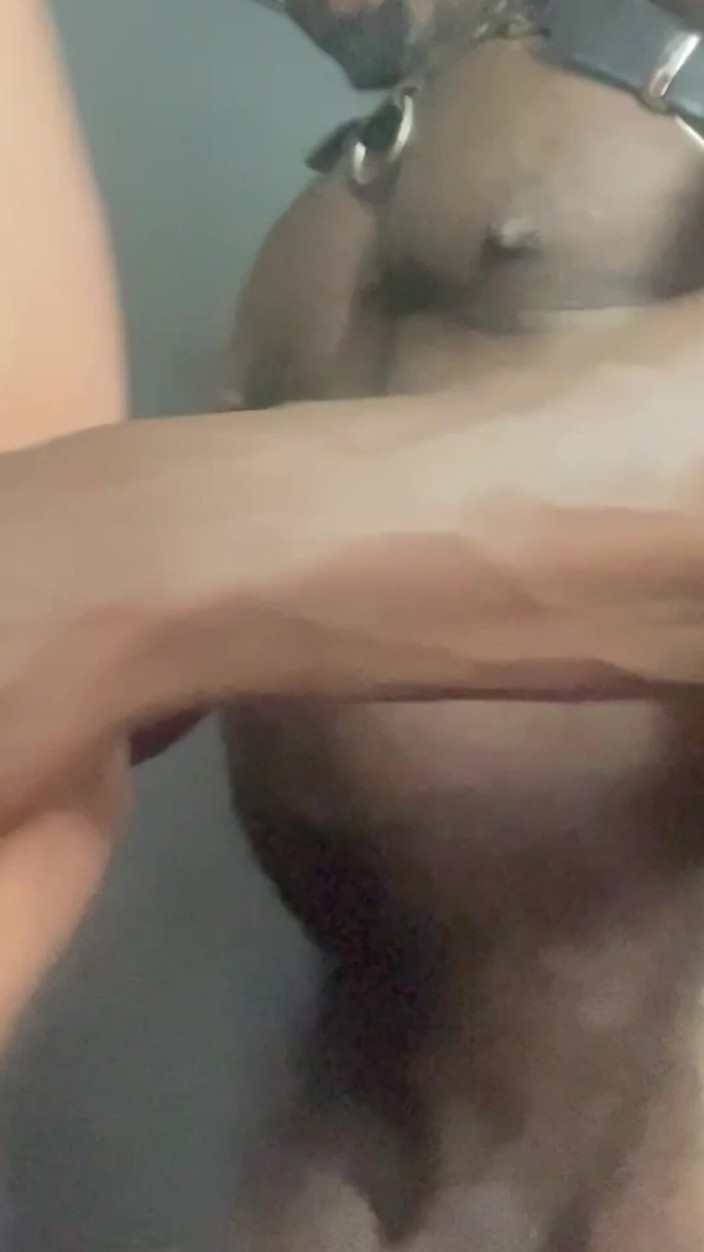 Black mature kinky muscle: Irklararası bdsm meme oyunu