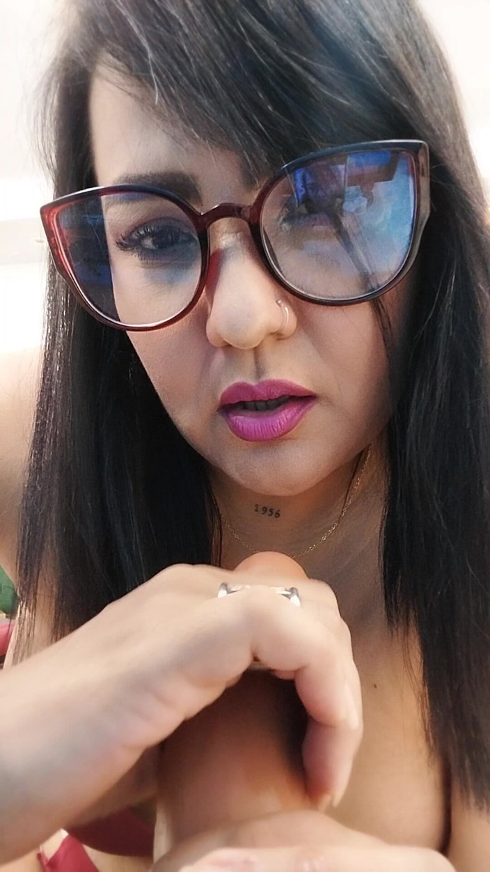 Yessika Baker: Blowjob Hard Naked Show