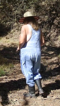 Mountain Stepmama Takes a Nature Walk