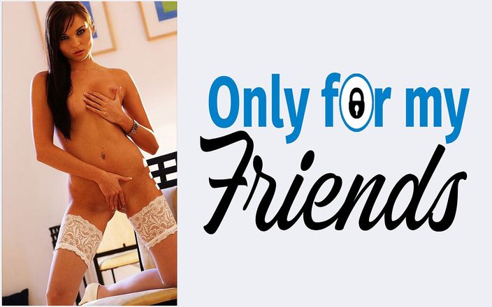 Only for my Friends: Divinity Loveの最初のポルノブルネットの髪の女Dynte長い指で彼女の猫