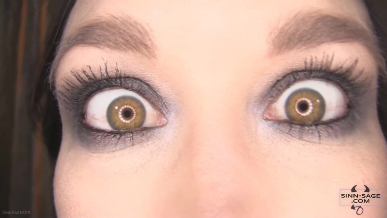 Sinn Sage: Mira a Mis Ojos Con Sinn Sage