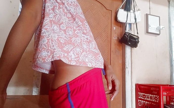 Desi Girl Fun: Kadak Maal Display Her Boobs