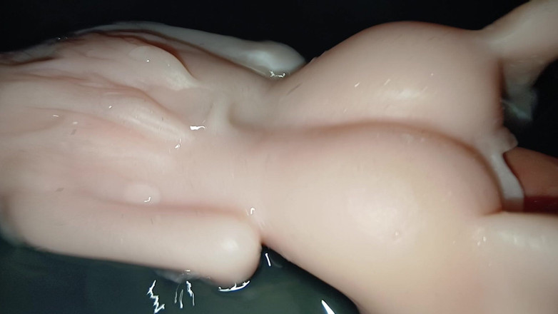 LunaDesire: LunaDesire, eine zierliche ehefrau, will wirklich den riesigen penis ihrer...