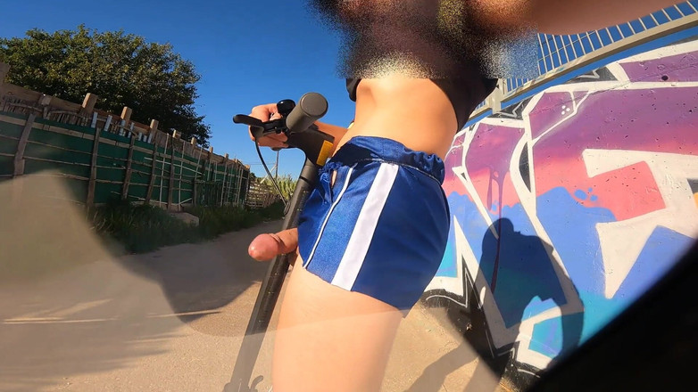 Cool Body: Eccentric Boy Masturbates with His Scooter and Shows His Cock...