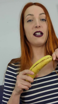 Liz, a Vegan in Her Intimate Life.