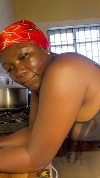 Wife Making Food for Hubby and Got Fucked