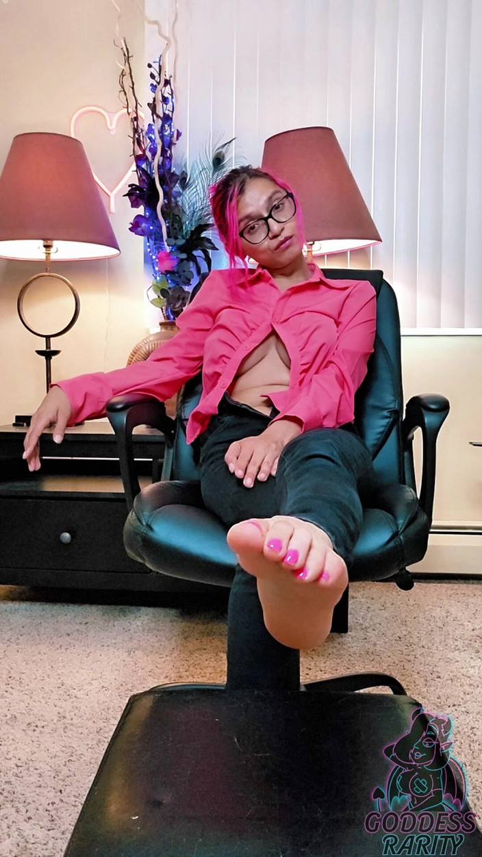 Goddess Rarity: 사무실에서 상사를 따먹는 여신 Rarity
