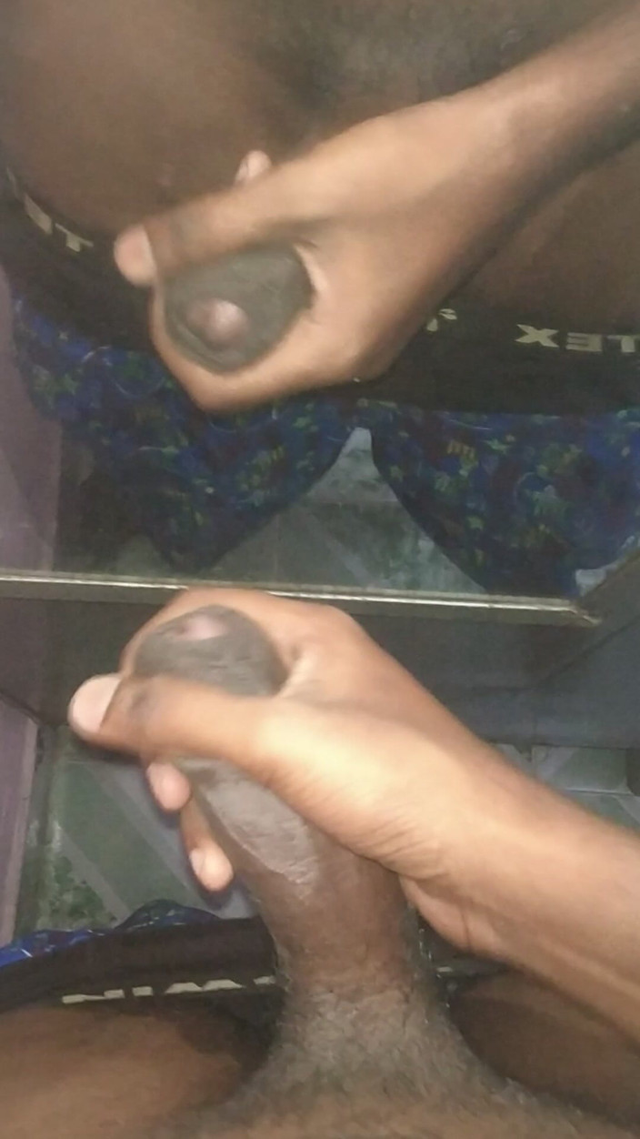 Tamil 10 inches BBC: Tamil10inches grote zwarte lul wonderspiegelshow