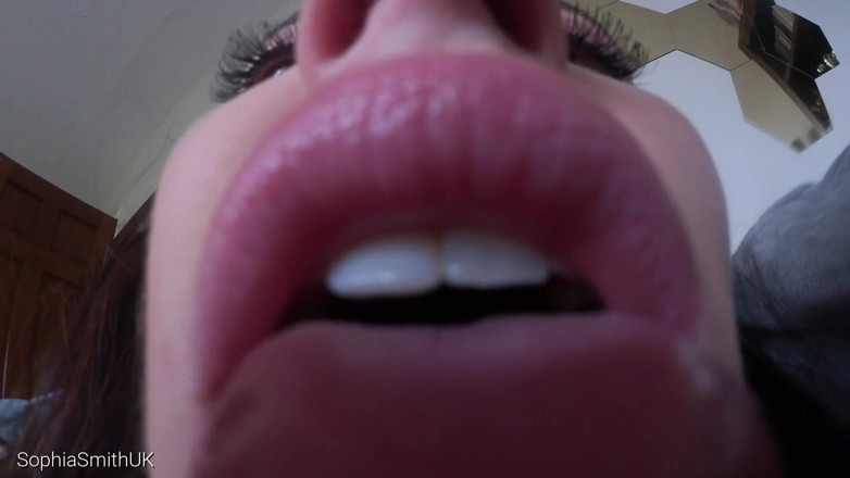 SophiaSmithUK: ASMR lens fog and kissing