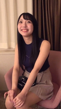 肛门占主导地位的妻子出轨射精：无法反对她对屁股的兴趣，她得到了陌生人的鸡巴