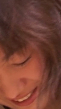 Morena asiática milf disfruta apasionadamente adoración de axila