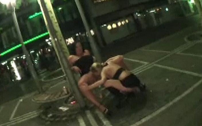 Master of porn: Utomhus och massiv kåt