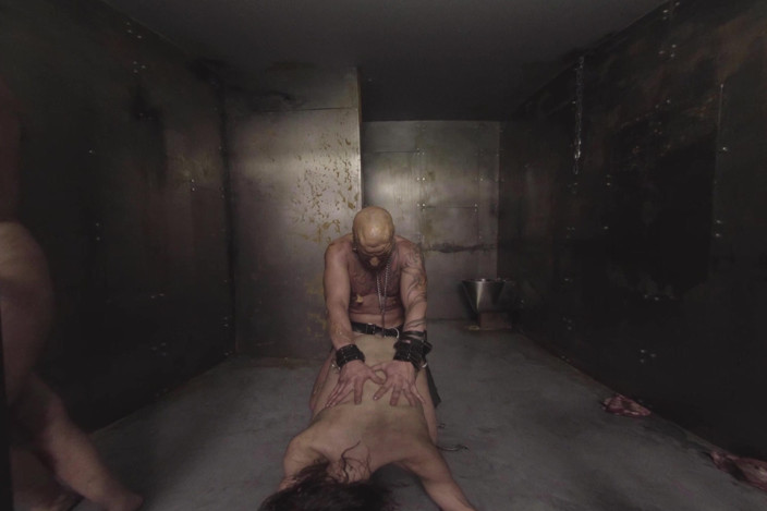 Xvirtual: X Virtual 27 Outcast From Hell w 180°
