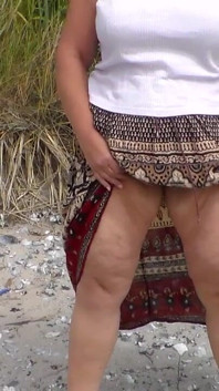 Jen Flashes at the Beach