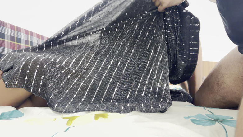 Akshara-ji: Desi Bhabhi hard geneukt en klaarkomen in haar poesje ze...