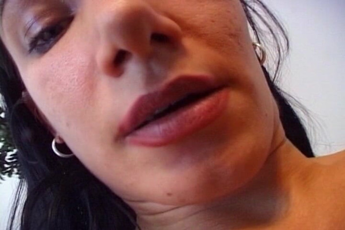 German Homemade: Watch This Cute Babe From Germany Play with Her Pussy...