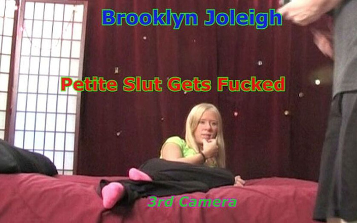 Average Joe Lets Get Nasty: Brooklyn Joleigh - si jalang kecil molek dikongkek kamera ke-3
