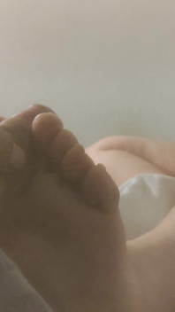 Friend Allowed Me to Fuck Her Feet While She's Playing