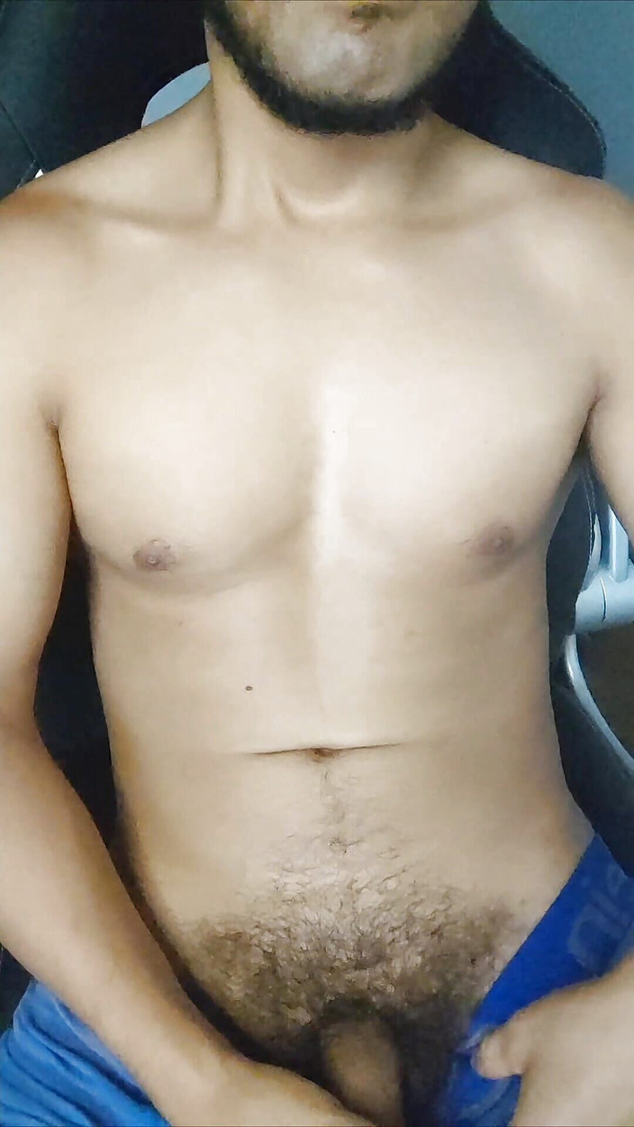 Hornyboy2058: 下着姿で巨大な膨らみをイクまで弄ぶ