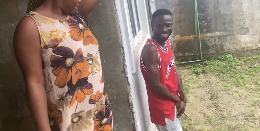 Switcock: 계단에서 이웃 마누라 따먹기