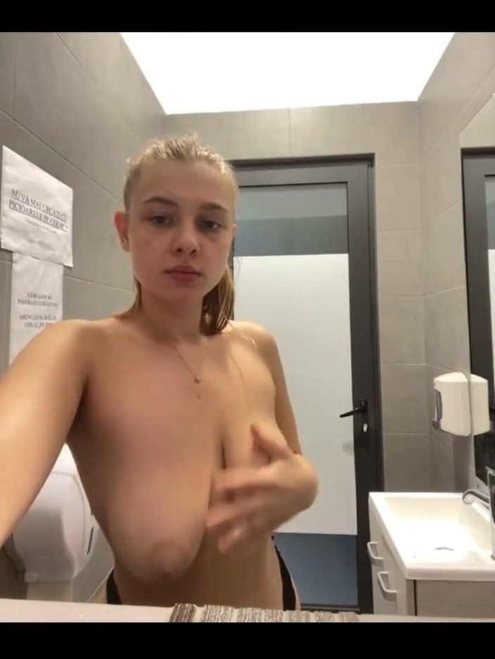 JuiceLussie: Halkın içinde oral seks