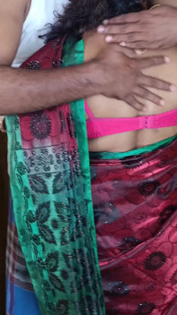 Suri rumah Saree Menunjukkan
