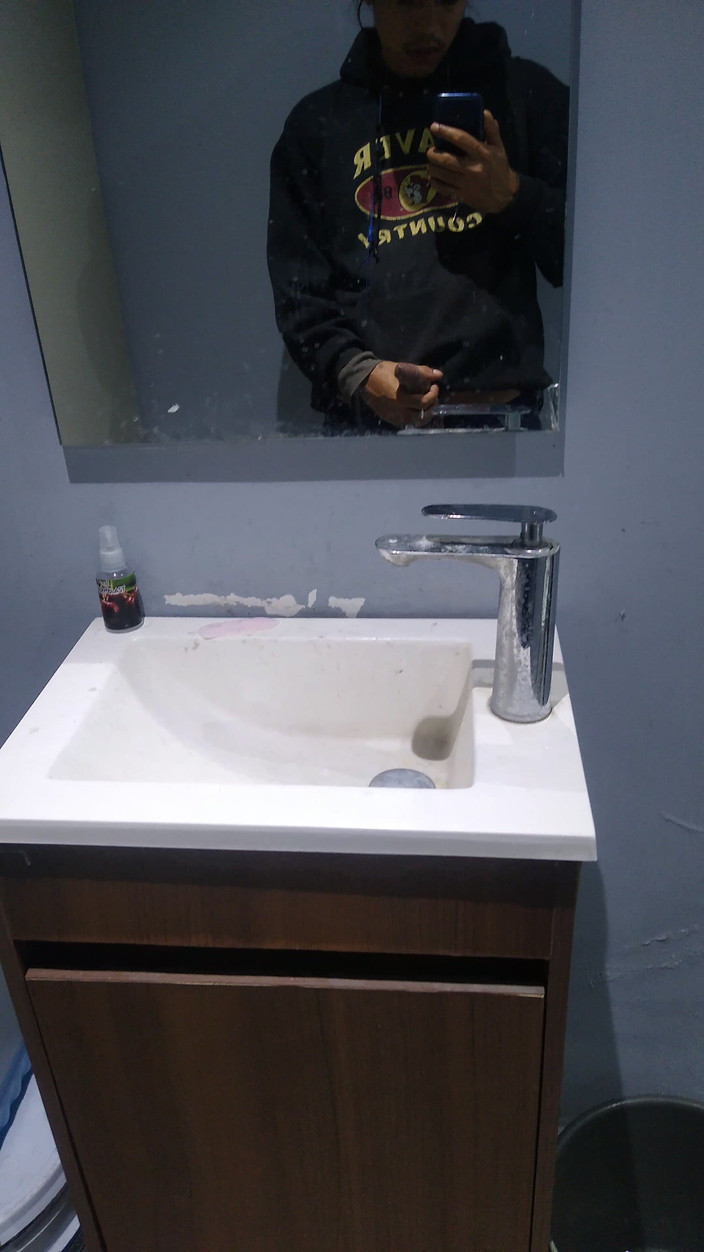 AlexAlejandro13: 公共卫生间