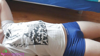 Ethan Alex: Intensywny spocony lodzik z trampka