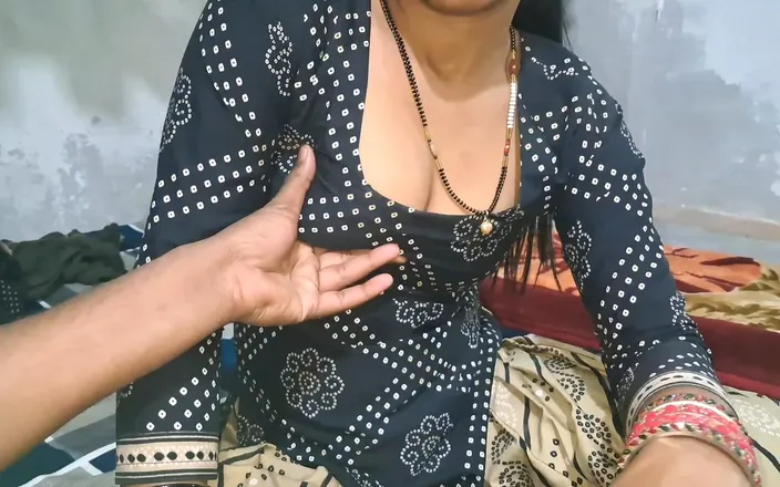 xshika: Indian Desi Bhabhi Xshika Riding and Twerking on the Husband's...