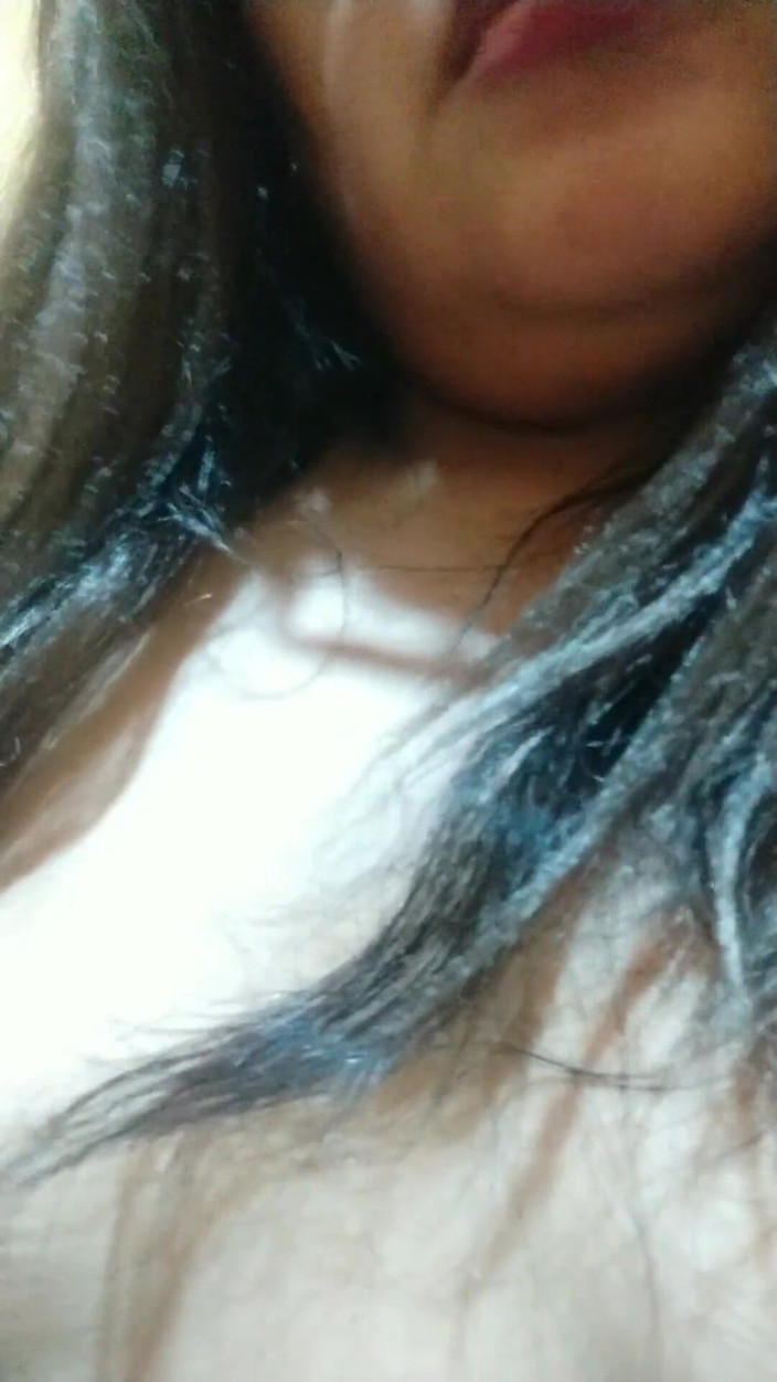 Carla Villalobos: Nyepong kontol suami tetanggaku sendiri