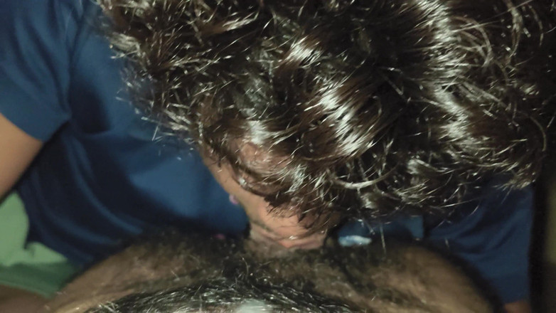 Sa123bh: Indická sexy desi hluboko kouří ptáka, šuká moji díru, plný užívání...