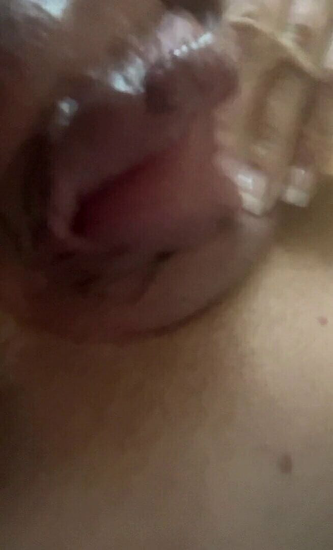 Mixkitten: 抚摸我的大湿润阴户