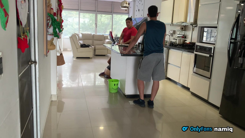 Rorono4zhot: Mijn vrouw bedriegt me met mijn beste vriend die op...